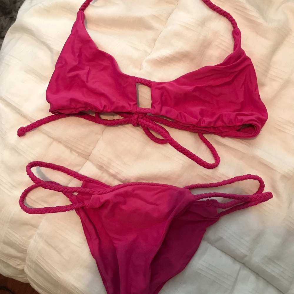 Frankie’s bikini